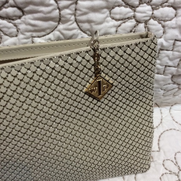 Whiting and Davis International - Picture 7 of 8